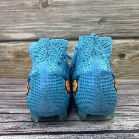 Athletic_Shoes
